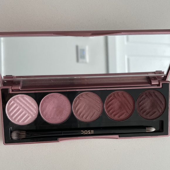 Dose of Colors Marvelous Mauves Eyeshadow Palette - Picture 2 of 3